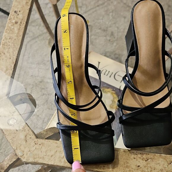 Pretty Little Thing Black Strappy Heels Size 3 - Picture 10 of 10